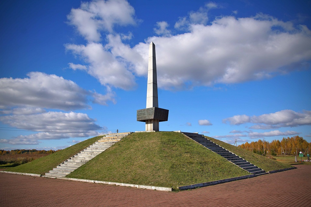 Стела в память